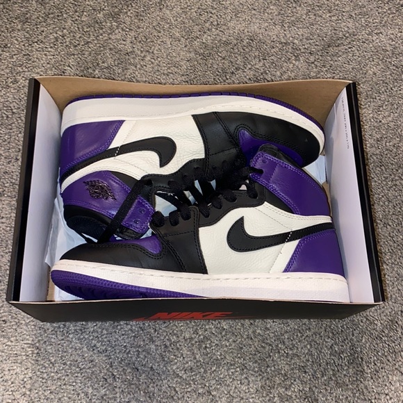 Jordan Shoes - Court purple Jordan 1s